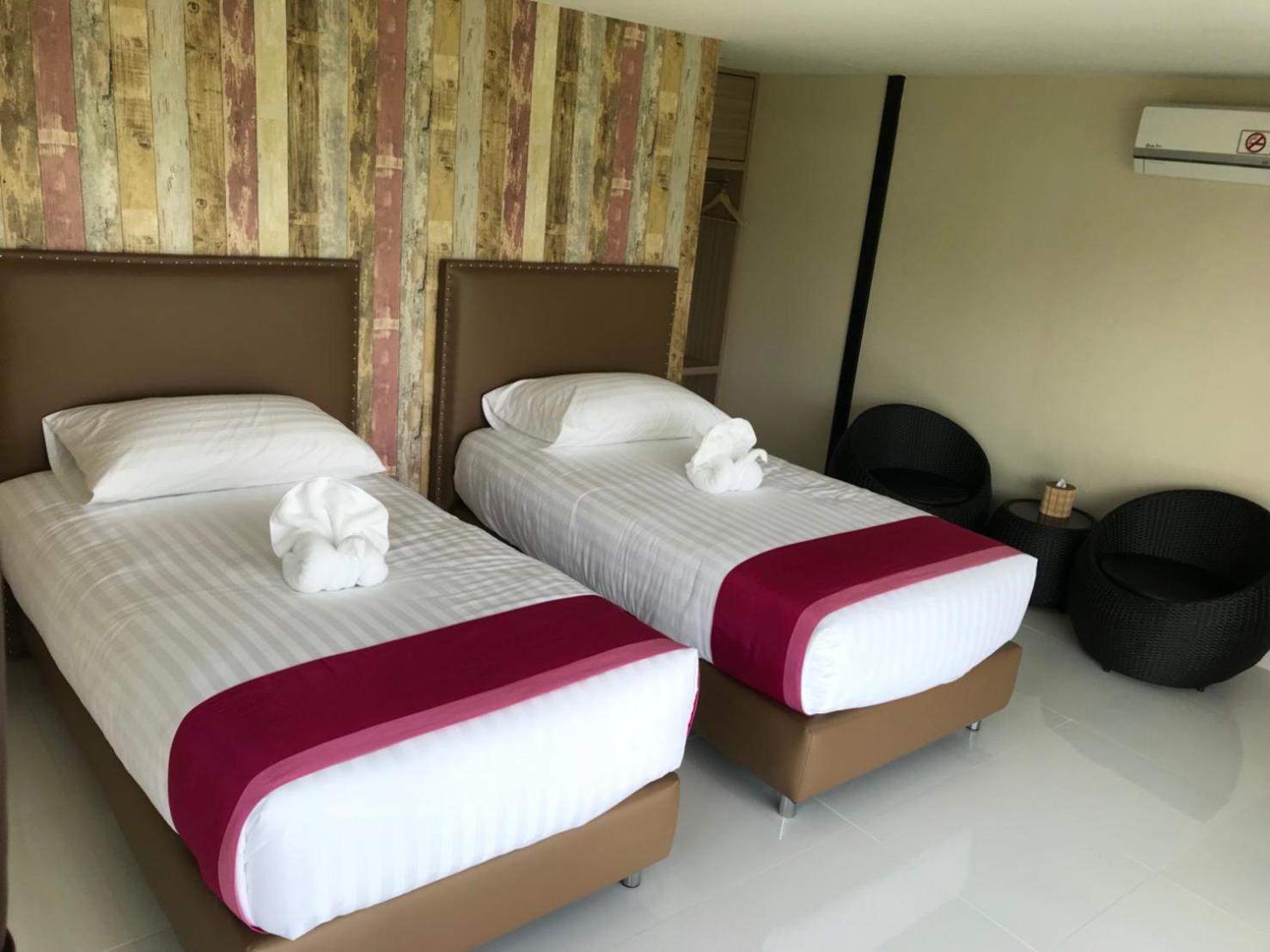Mae On Village Resort Рой Ет Екстериор снимка